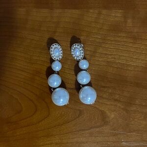 Elegant Pearl Statement Earrings